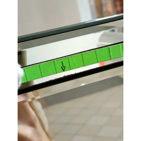 Konsola lustrzana glamour CHICAGO GOLD metalowe nogi glamour nowojorska złota OUTLET