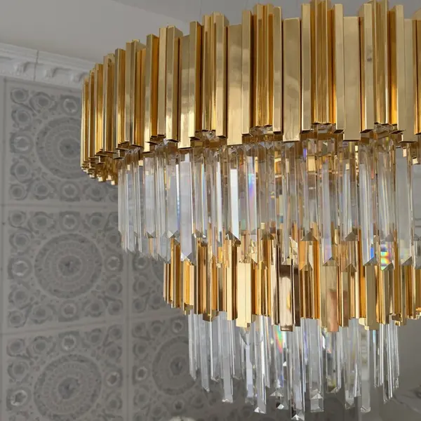 Round gold chandelier with EMPIRE XL crystals