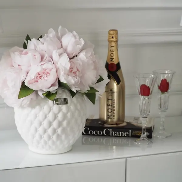 Doniczka ceramiczna Rosabelle Flower Lene Bjerre 16 cm biała