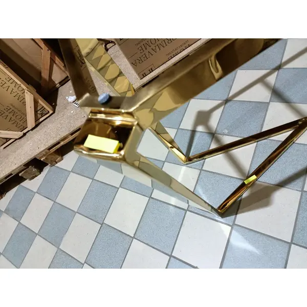 Ekskluzywna konsola glamour, do salonu, sypialni, przedpokoju, biały blat, nowoczesna, złota RALPH OUTLET