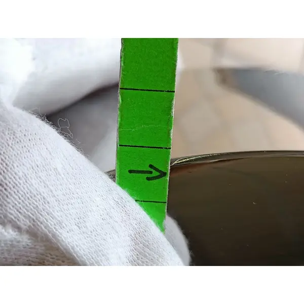 Konsola glamour srebrna, nowoczesna z białym szklanym blatem ELITE OUTLET