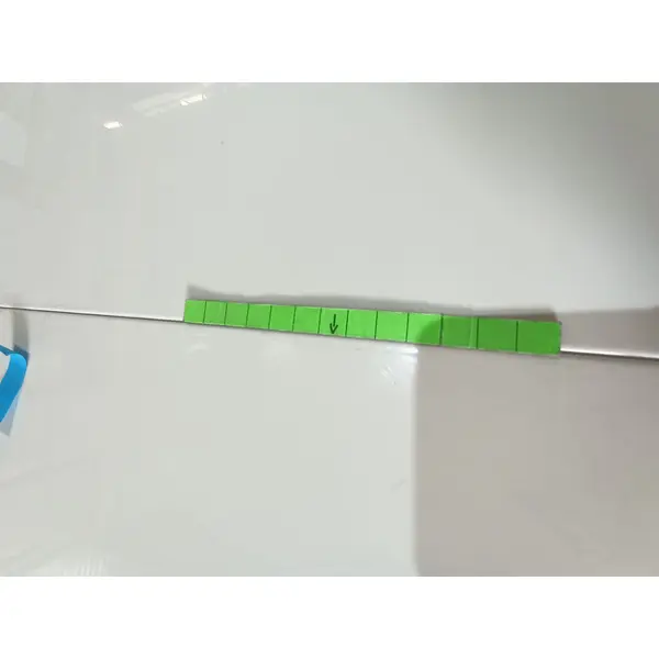 Stół rozkladany drewniany glamour do jadalni, wysoki połysk, biały złoty QUEEN OUTLET