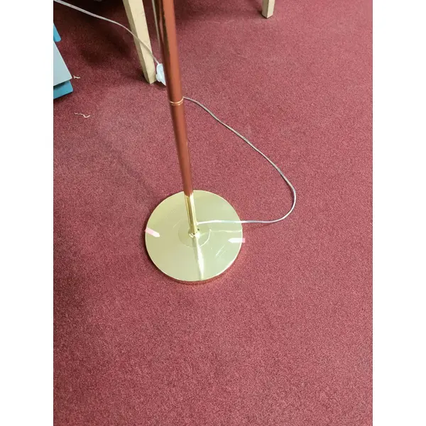 Lampa podłogowa glamour złota z białymi piórami 160 cm OUTLET