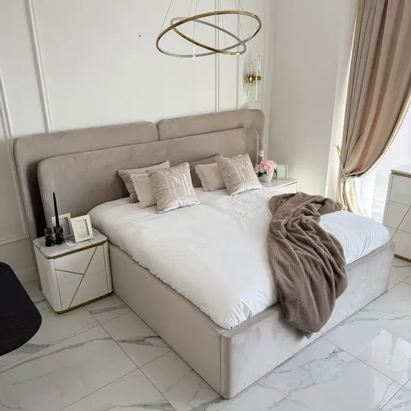 Ekskluzywne łóżko nowoczesne tapicerowane SERENA