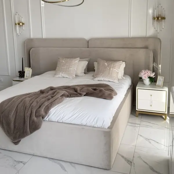 Ekskluzywne łóżko nowoczesne tapicerowane SERENA