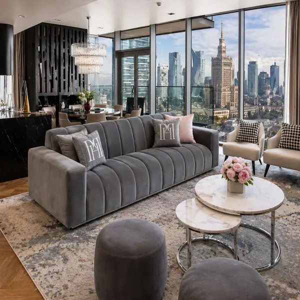 Nowoczesna sofa szara aksamitna 3-osobowa ze srebrnymi nogami LONDON
