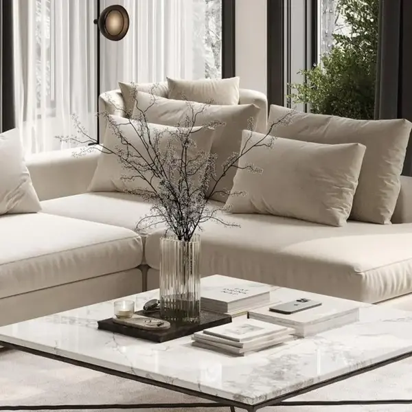 Ekspozycja sofy FIGARO z detalami wykończenia od Primavera Home.
