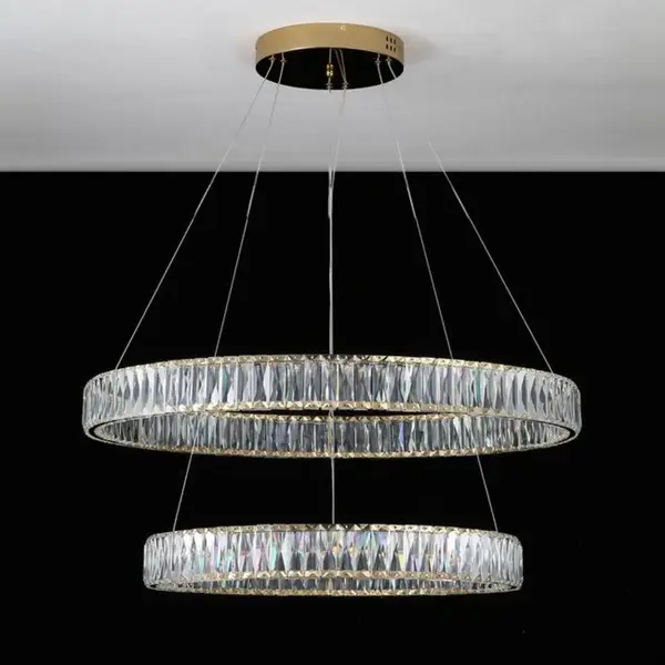 Uwaga na detale w żyrandolu Kryształowym CRYSTAL L od Primavera Home.