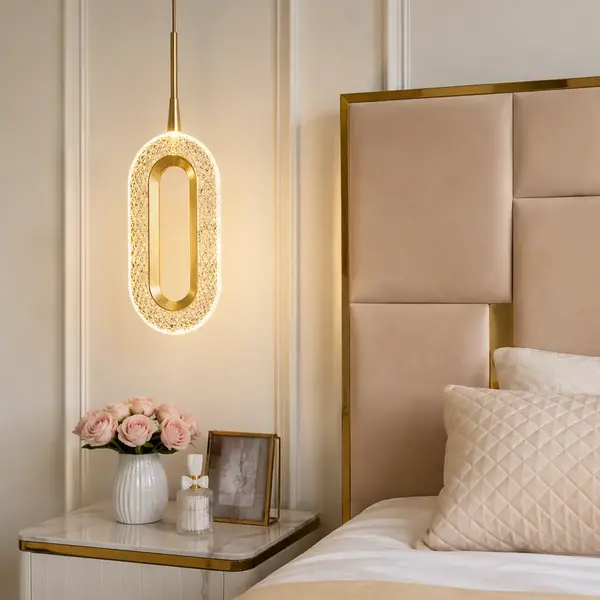 Ekspozycja designerskiego żyrandola VALO SINGLE w showroomie w Warszawie. Primavera Home.