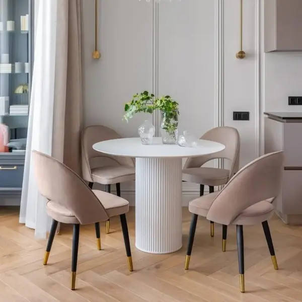 Przód stołu Ovale 110 cm z blatem w wysokim połysku. Meble Primavera Home w Warszawie.