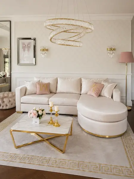 Detal wykończenia aksamitnego narożnika glamour półokrągłego PARIS. Aranżacja nowoczesnego wnętrza od Primavera Home.