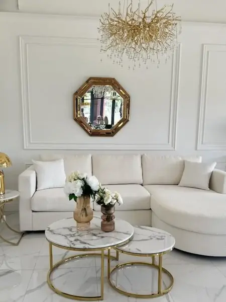 Aksamitny narożnik glamour półokrągły PARIS symbolizujący elegancję i klasę. Meble na zamówienie od Primavera Home.