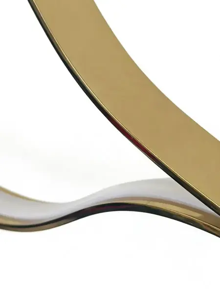 Złoty Żyrandol Nowoczesny Wave – Designerska Lampa Fala LED — aranżacja wnętrza. Primavera Home.