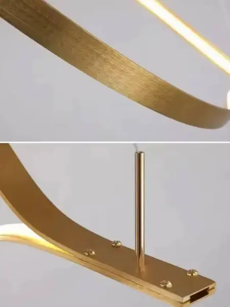 Złoty Żyrandol Nowoczesny Wave – Designerska Lampa Fala LED widziana z góry, ukazująca swoje efektywne kształty. Oświetlenie na zamówienie od Primavera Home.