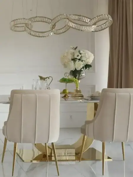 Luksusowe detalowanie Żyrandola CRYSTAL 5 Złoty. Oświetlenie od Primavera Home.