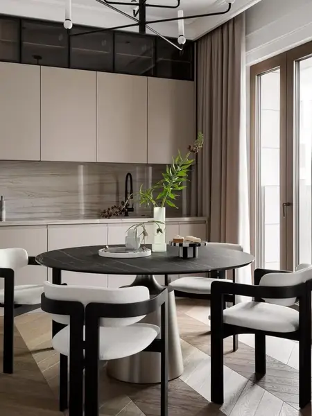 Krzesło Designerskie Forest w ujęciu z przodu. Ekspozycja w salonie od Primavera Home.