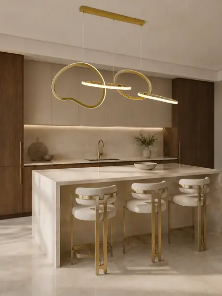 Lampa Złota Nowoczesna Nad Stół w aranżacji nowoczesnego wnętrza. Ekspozycja w salonie od Primavera Home.