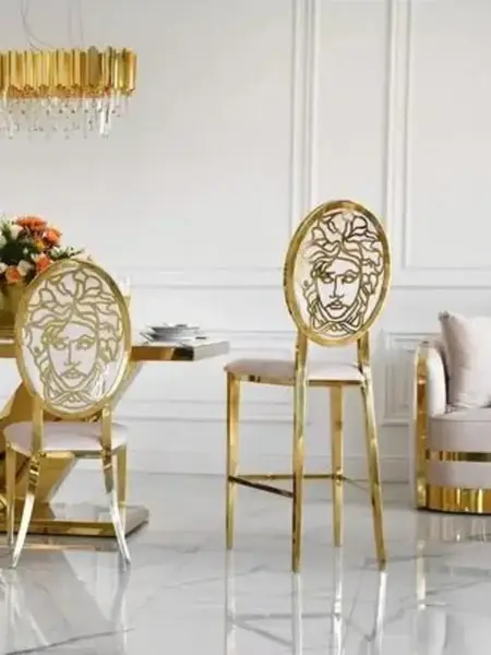 Zbliżenie na siedzisko hokera MEDUSA Glamour. Detal wykończenia od Primavera Home.