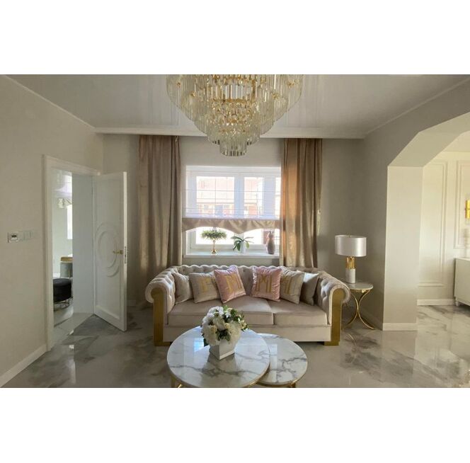 UNIQUE GLAMOR INTERIOR IN A COZY FAMILY ATMOSPHERE