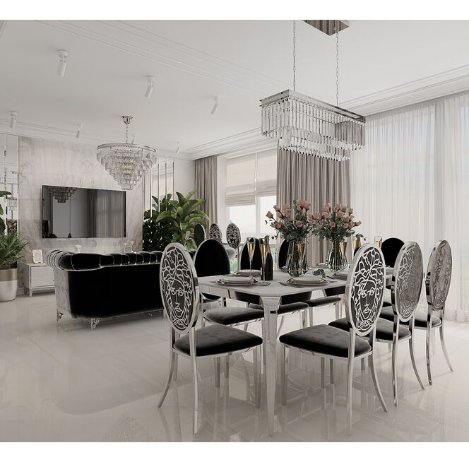 CHIC BLACK WITH EXCLUSIVE SILVER