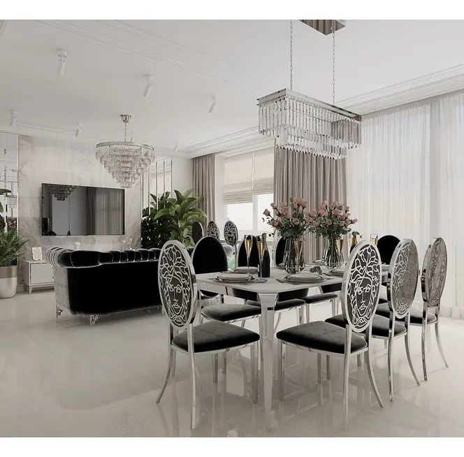 CHIC BLACK WITH EXCLUSIVE SILVER