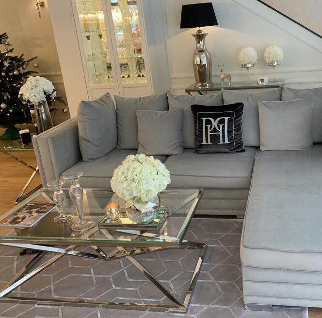 MODERN INTERIOR IN GLAMOR STYLE