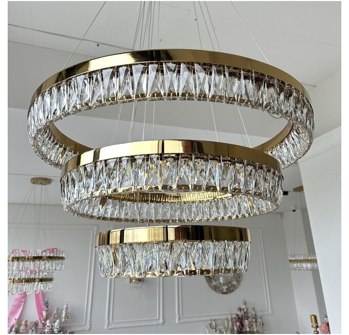 Crystal Chandeliers: A Sparkle That Will Transform Any Interior – From Classic to Modern