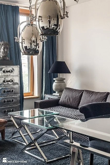 Stolik kawowy glamour lustrzany
