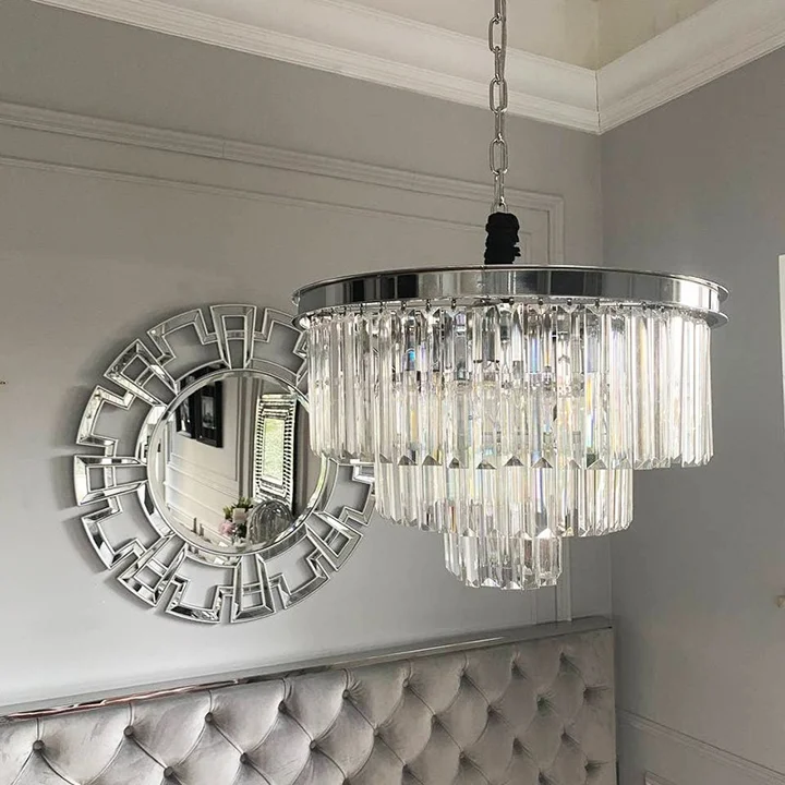 Srebrny kryształowy żyrandol glamour