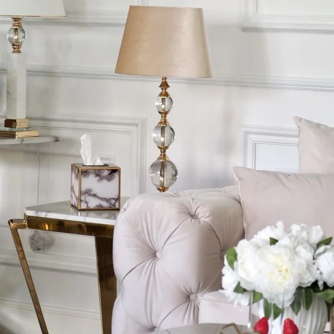 sofa glamour tapicerowana