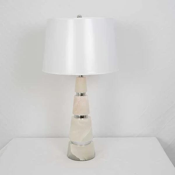 Lampa stołowa glamour srebrna