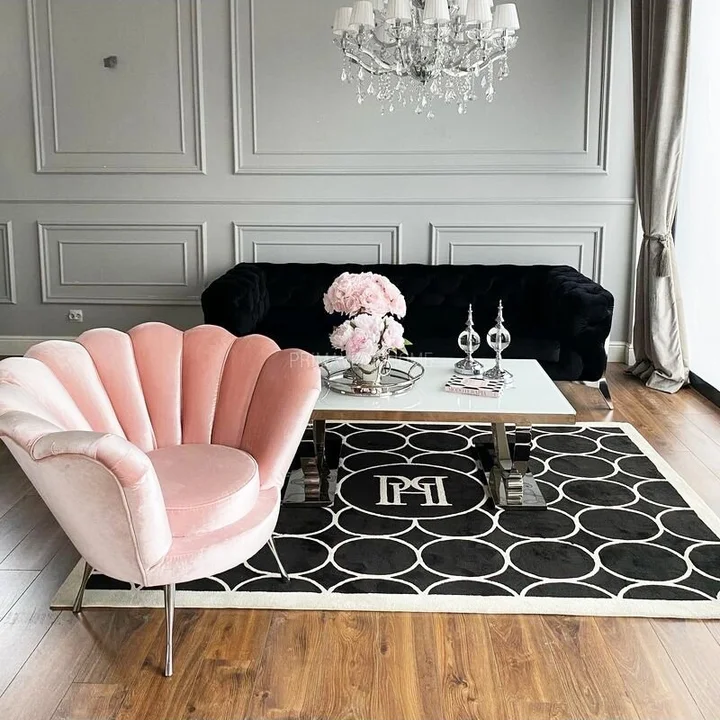 sofa glamour nowoczesna tapicerowana srebrne nogi