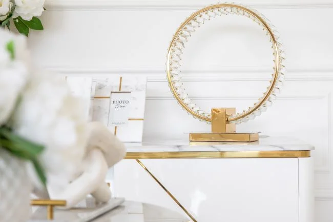 Lampka nocna ring glamour
