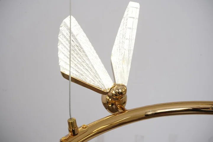 żyrandol motyl