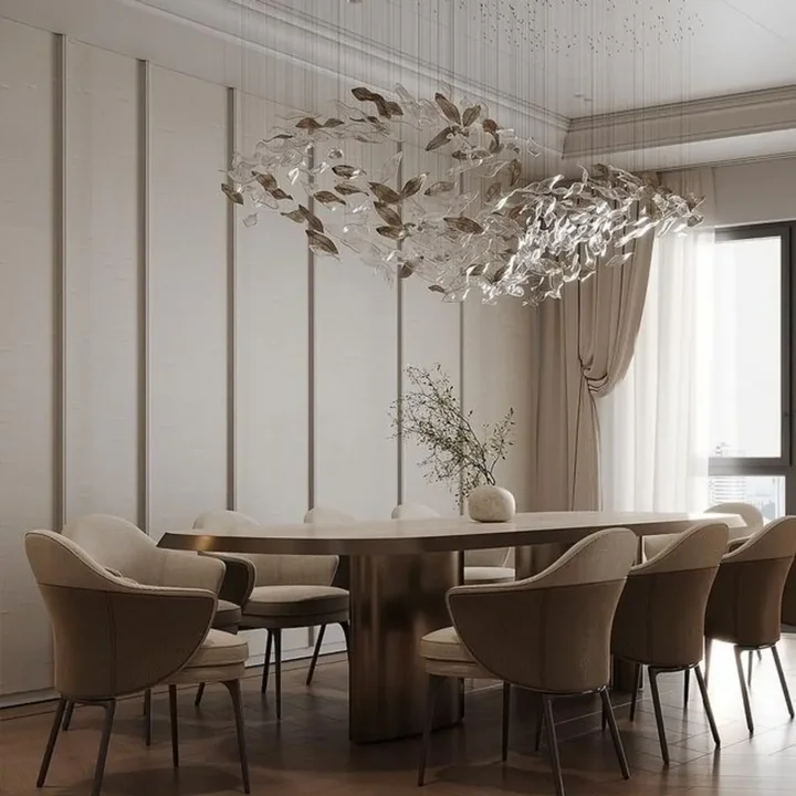 Nowoczesna aranżacja dekoracji Leaf Flow w eleganckim salonie. Projekt od Primavera Home.