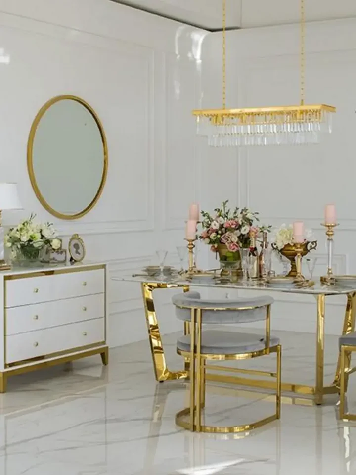Zbliżenie na detal stali nierdzewnej w komodzie glamour LORENZO M, ekskluzywne wykończenie od Primavera Home.