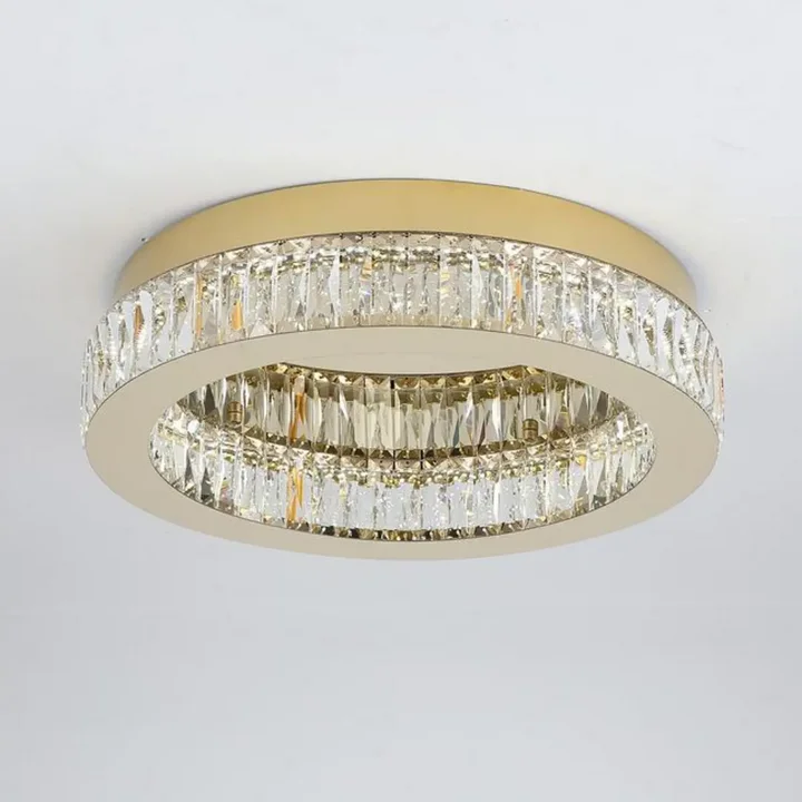 Nowoczesny plafon CRYSTAL w aranżacji eleganckiego wnętrza, z kolekcji Primavera Home.