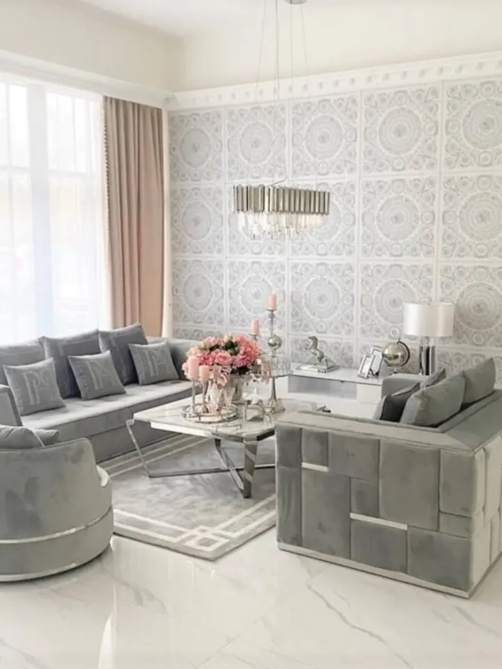 Widok 3D sofy EMPORIO, ukazujący jej nowoczesny kształt i design. Ekspozycja w salonie Primavera Home.