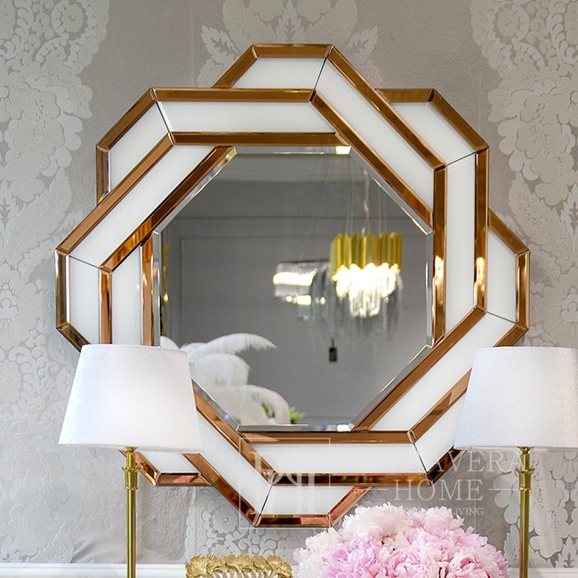 Abgerundeter geometrischer Spiegel in einem dekorativen Goldrahmen DUNE  GOLD - Primavera Home