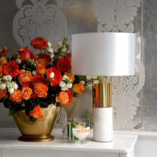 Moderni stalinė lempa auksinė, balta, glamūrinio stiliaus SILVIA