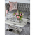 Glamūrinis svetainės kavos staliukas su balto marmuro stalviršiu, sidabriniu ART DECO 