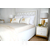 Łóżko glamour tapicerowane pikowane chesterfield, nowojorskie szare, białe MODERN