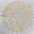 Dekoratives Samtkissen beige mit goldenem logo Medusa