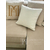 Elegancka poduszka, 50x50, misiowa tkanina, biała, do sypialni, salonu