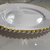 Graži apatinė lėkštė, dekoratyvinis padėkliukas, su kamuoliukais, stalo stovas, balta ir auksinė 