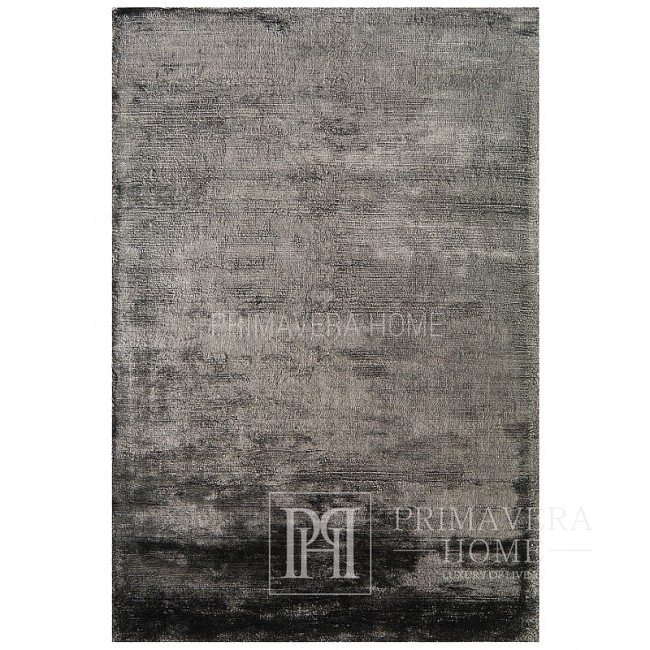Dolores carpet in shades of grey