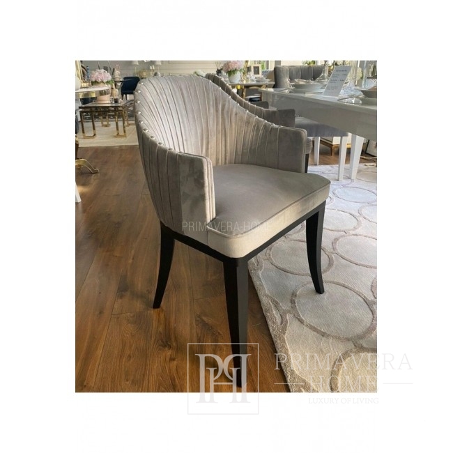 Krzesło tapicerowane, plisowane w stylu glamour CHIC