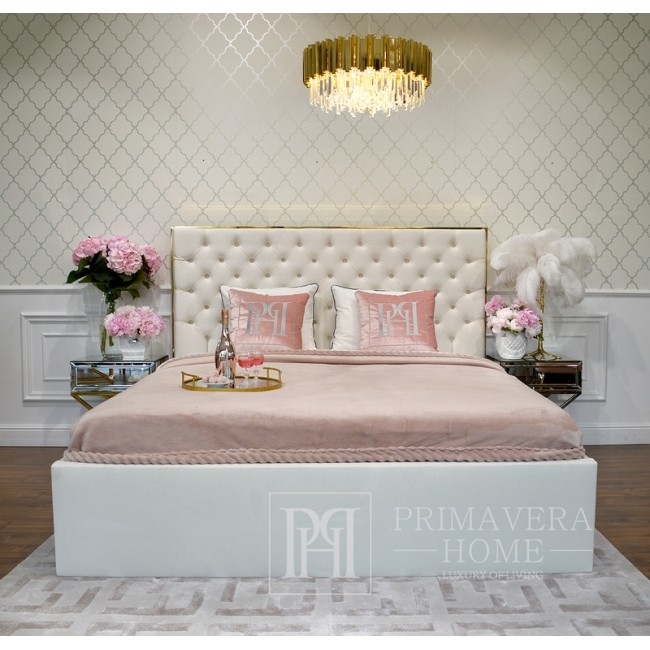 Łóżko tapicerowane glamour