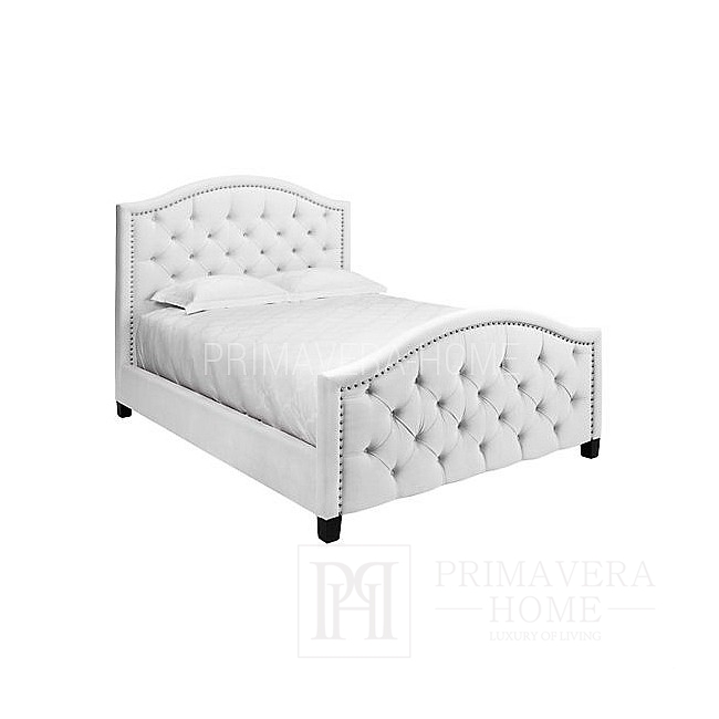 Łóżko tapicerowane do sypialni glamour nowoczesne ze srebrnymi zdobieniami Queen w kolorze pudrowy róż  180x200 cm