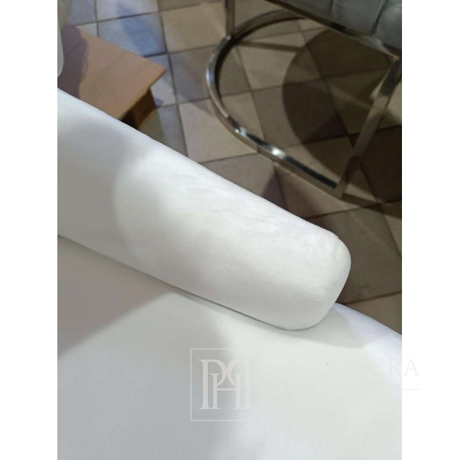 Klassischer Polsterstuhl mit gesteppter Rückenlehne, eleganten, weißen, vengefarbenen Beinen, TIFFANY SALE